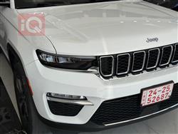 جیپ گراند شیرۆکی